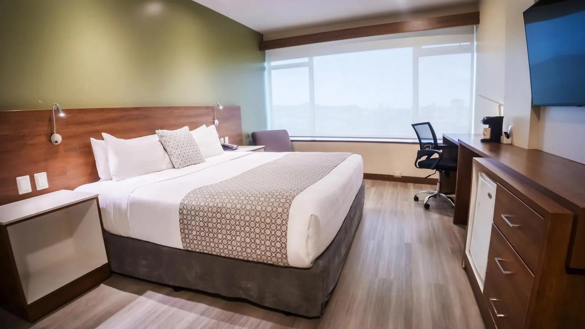 Wyndham Garden Guayaquil Hotel
